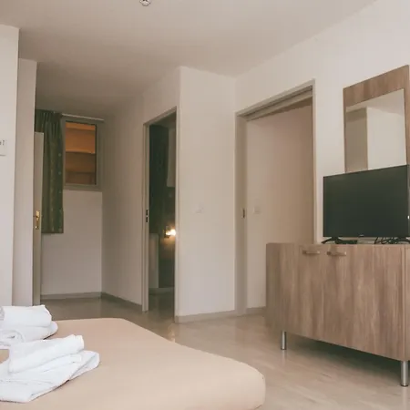 Terres De France - Le Splendid 3* Allevard
