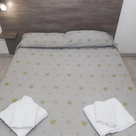 法国之地 - 锦绣公寓式酒店 公寓式酒店 3*