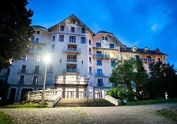 Aparthotel Terres De France - Le Splendid 3*
